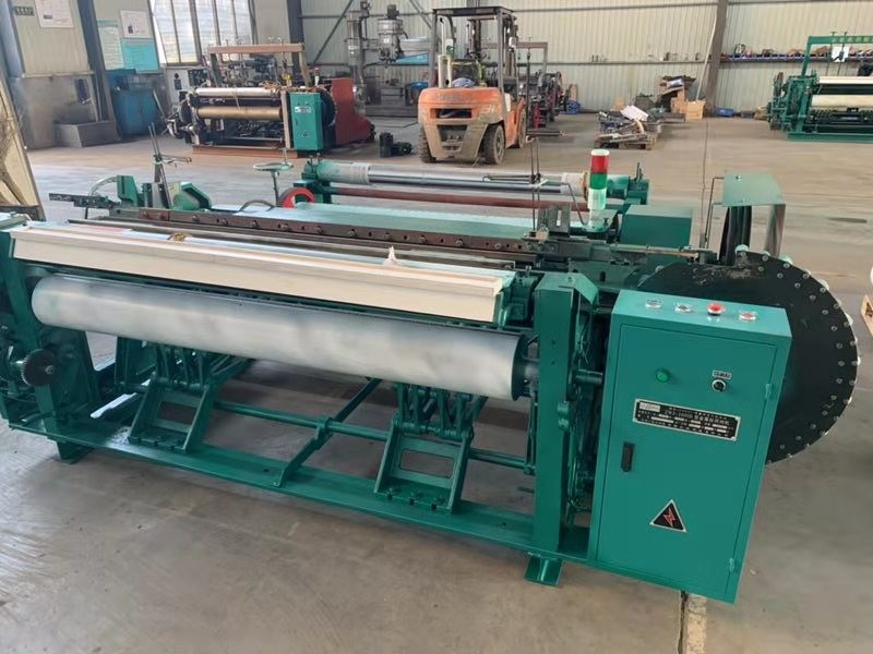 2.2 KW Crimped Wire Mesh Equipment , 0.025-1mm Wire Mesh Manufacturing Machine