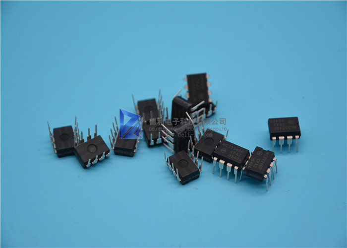 Fast Charge 4.0mV 18V DIP8 Battery Controllers IC MC33340P