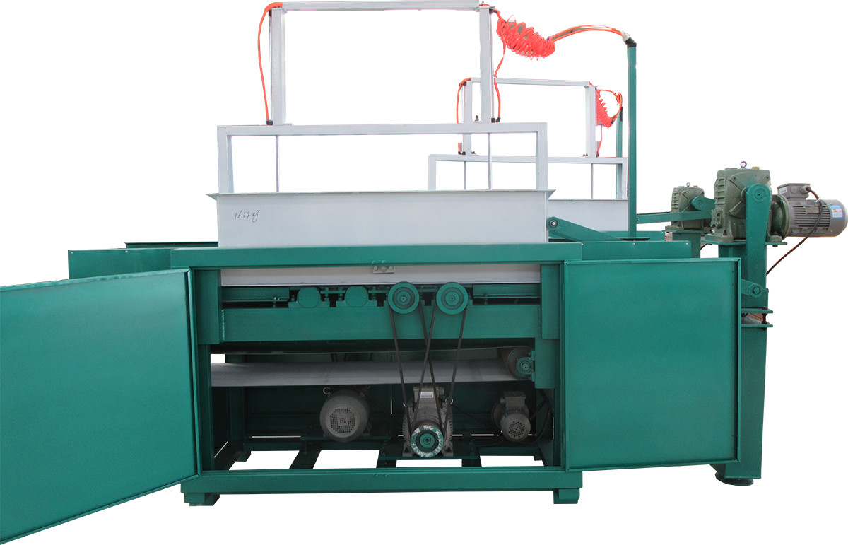China supply wood shaving machine diesel wood shaving machine for poultry farm