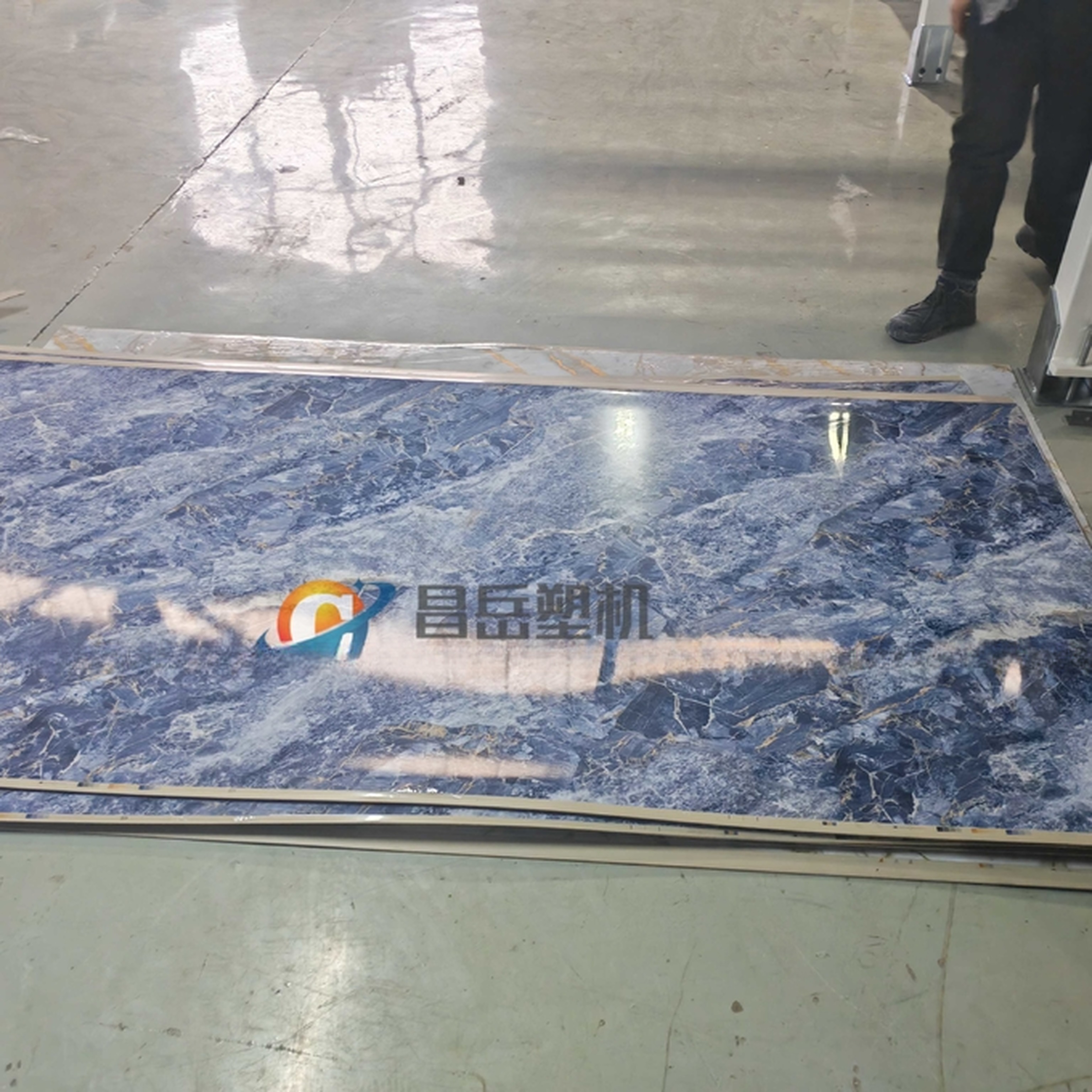 SJSZ 80/156 Extruder Pvc Artifical Marble Sheet Production Line for Indoor Decoration