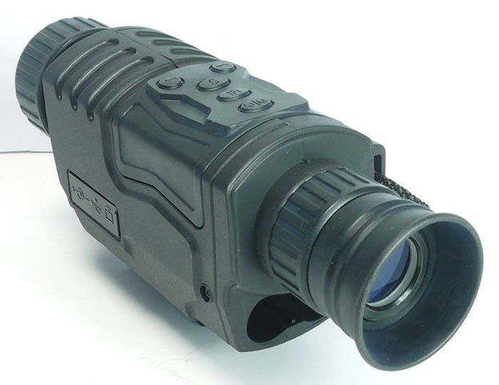 Infrared Hunting Night Vision Monocular Telescope Sports Black Color 200 X 60 X 90mm