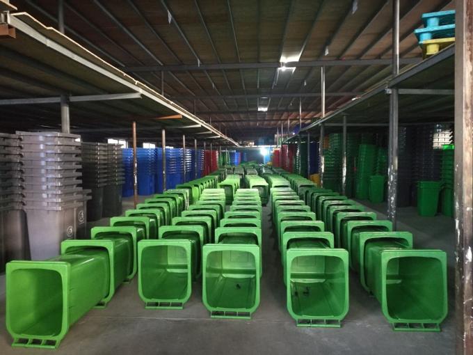 240 liter pure HDPE dustbin compost bin publis trash can or plastic garbage