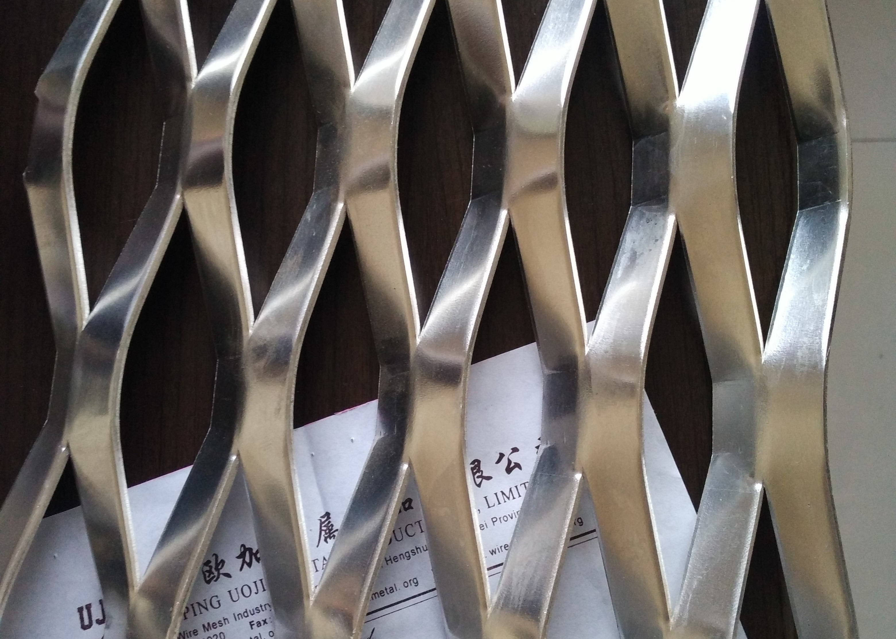 3mm Thickness Decorative Wire Mesh / Expanded Metal Panels 1X2m For Ceiling