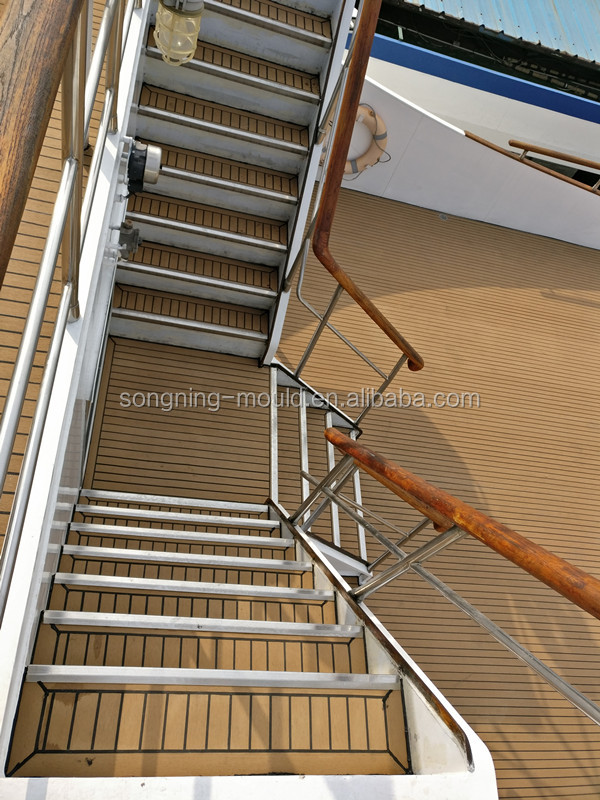 Outdoor Synthetic Teak Boat Rubber Floor Deck for Eco-Friendly Boating
