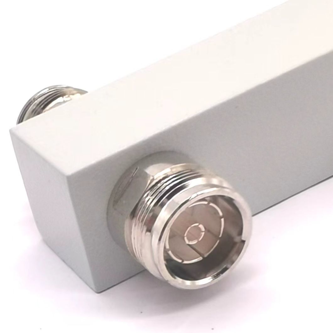 Ultra Wideband 3 Way Low Pim Reactive High Power Splitter 350-3800MHz 4.3-10 F