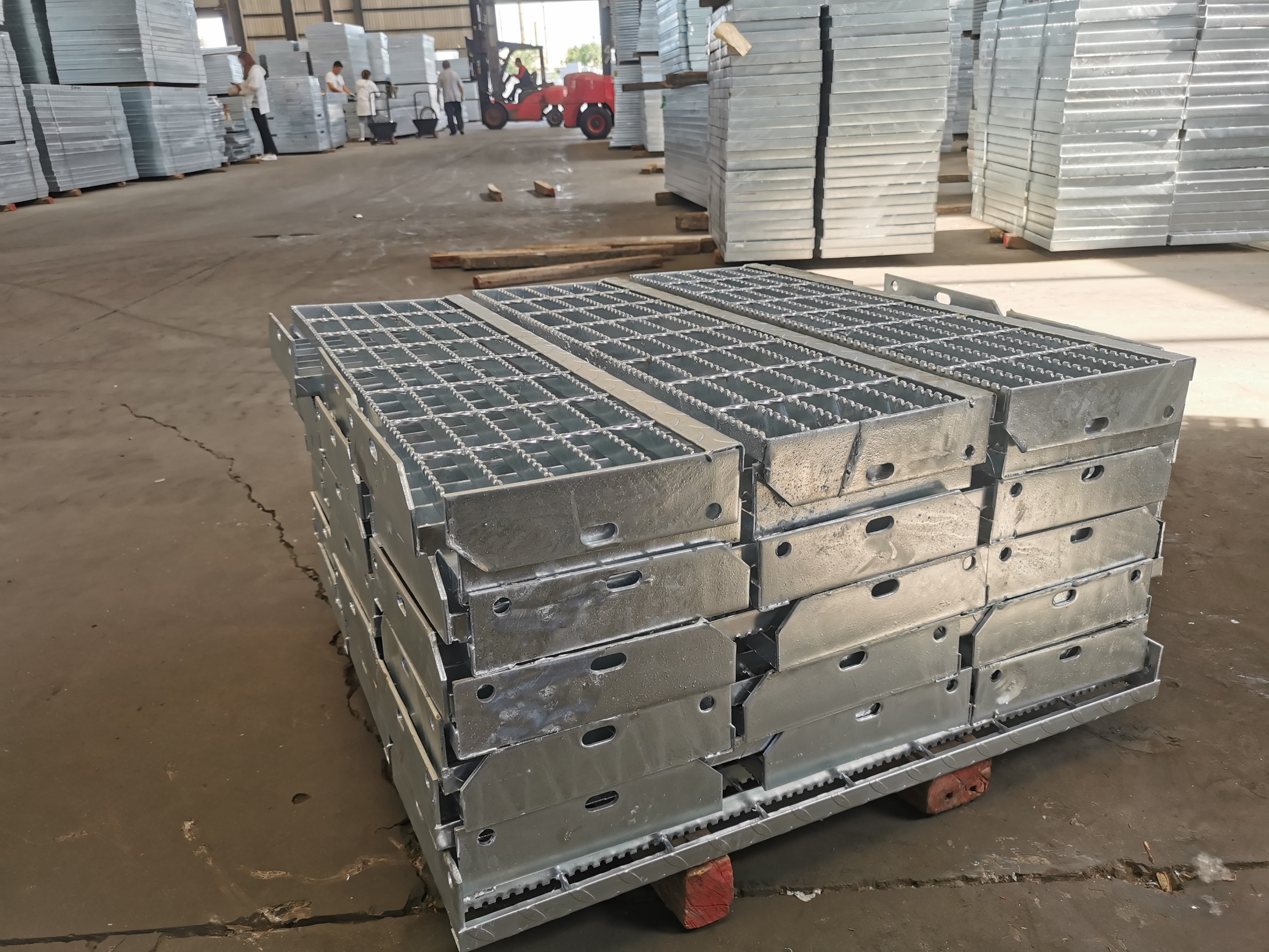 5mm Thick Non Slip Stair Treads Steel Grating