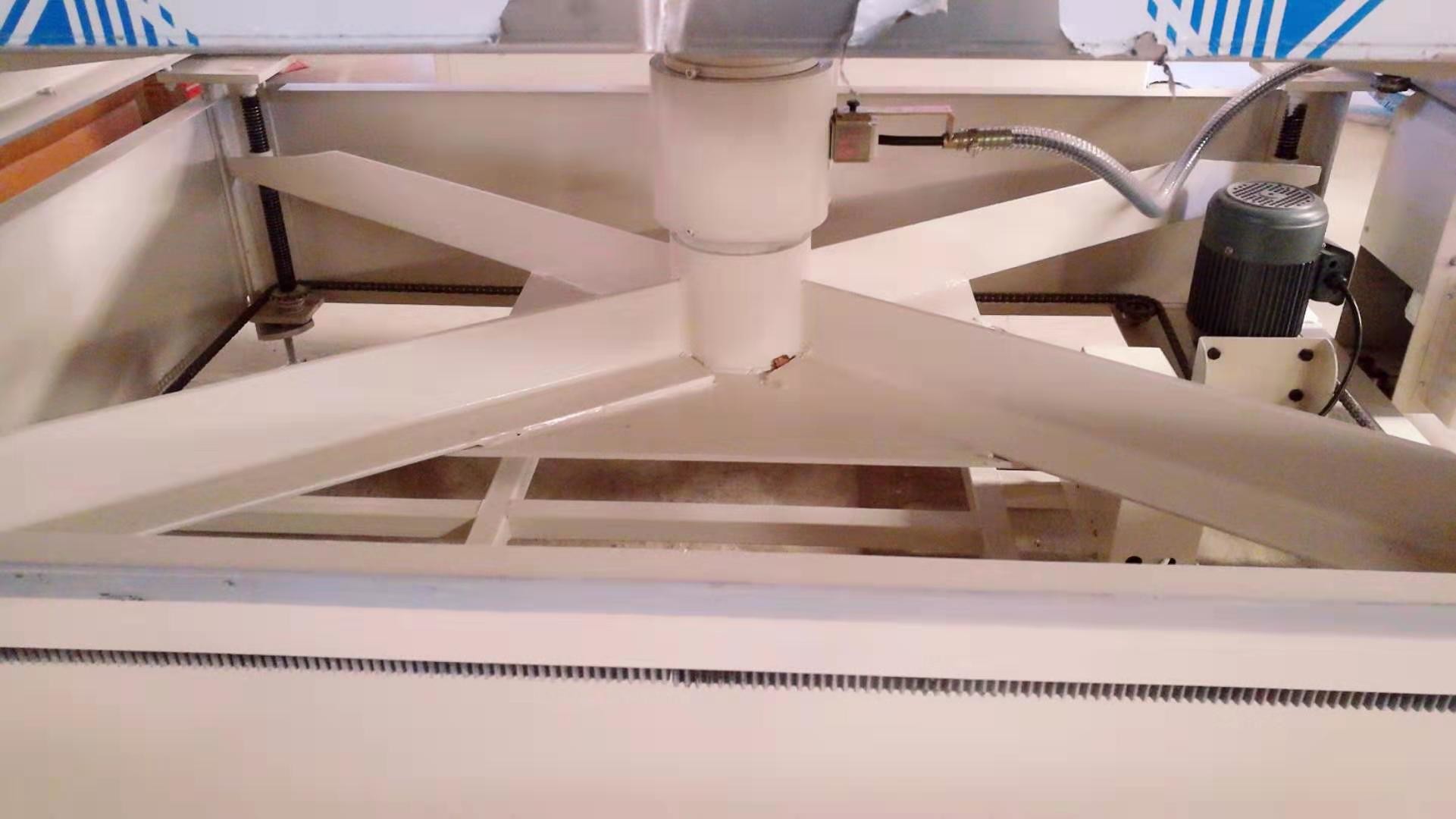 Fast Speed 50Hz Mattress Tape Edge Machine Stable Operation Low Vibration
