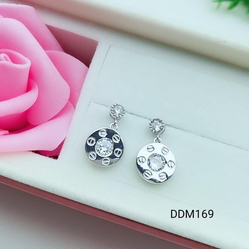 2018 New latest design of pearl earrings fashion pearl earrings silver tassel earrings WD119