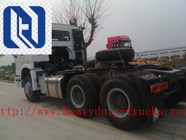 SINOTRUK HOWO A7 6 X 4 Heavy Duty Tractor Truck Prime Mover Tow Tractor Truck A7