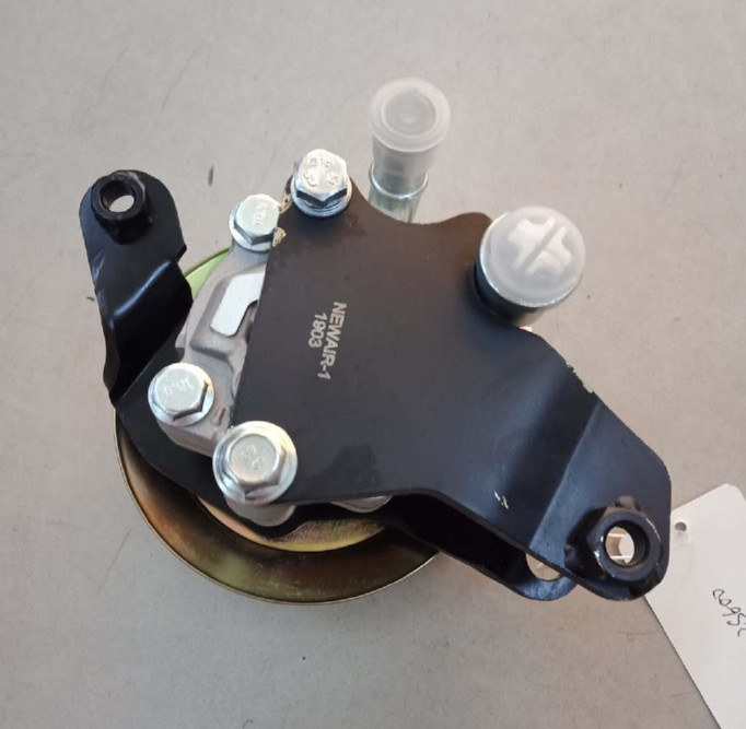 135mm TD25 Truck Steering Pump , 49110-2S600 Nissan Pickup Power Steering Pump