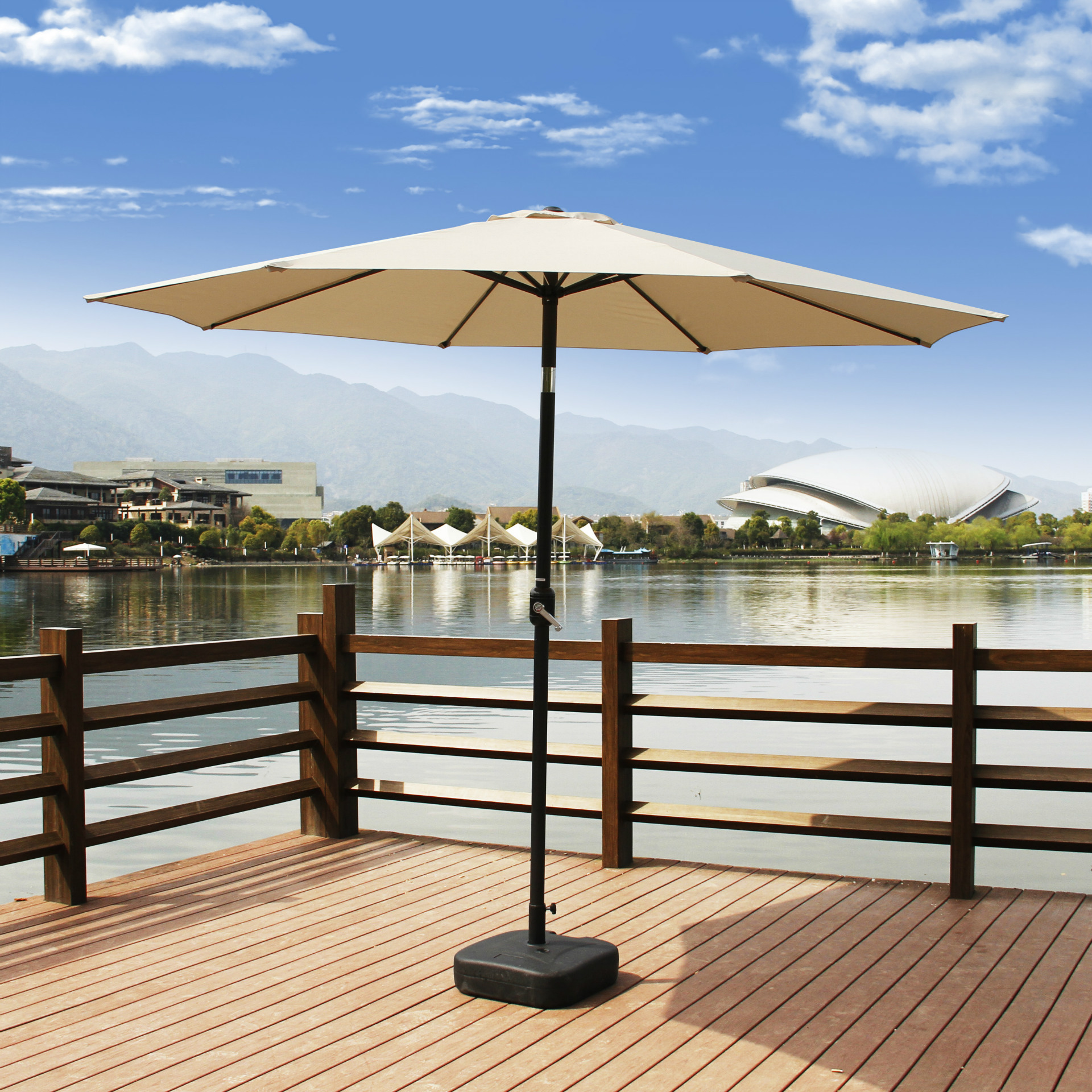 Stable Structure Commercial Outdoor Umbrella with Tilt and Customizable Color Options