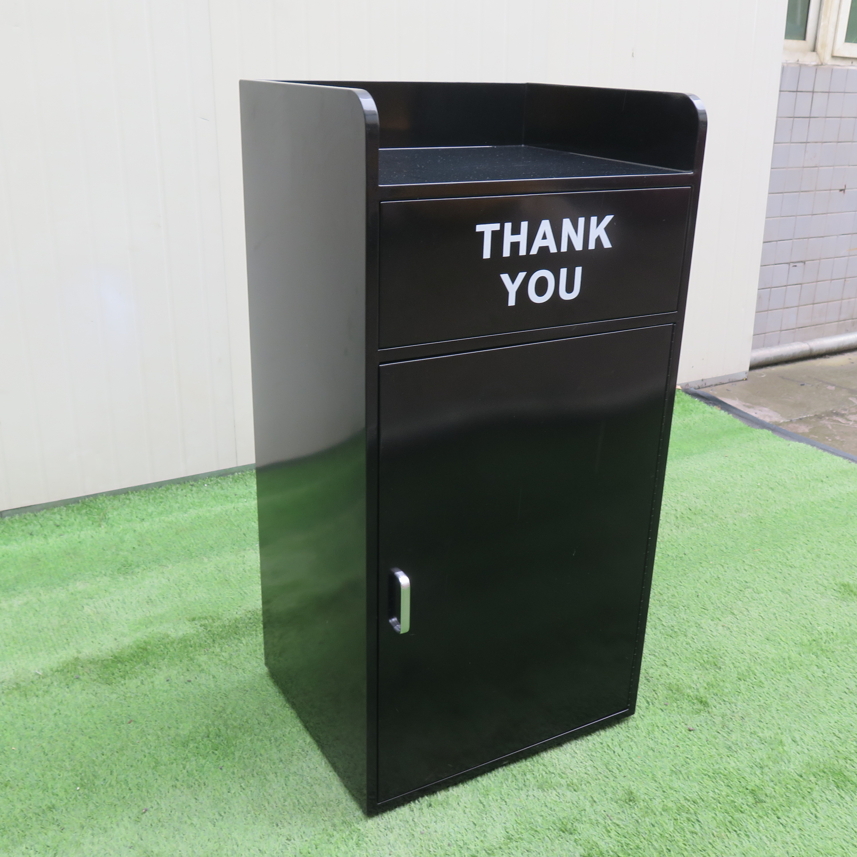 Outdoor Black Decorative Garbage Bin Stainless Steel Trash Can Waste Bin