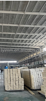2.9m Length WPC Fence Panel Customized Color for Mall Interior Decoration
