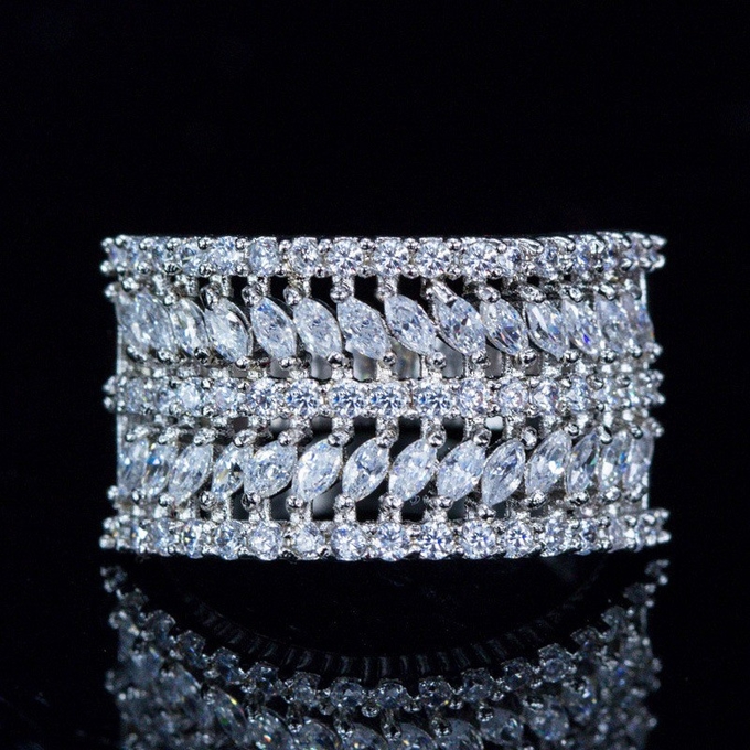 Silver Charm Crystal CZ Ring For Women Fashion Wedding Engagement Ring Fashion Jewelry Party Finger Ring ColJewelry Gift