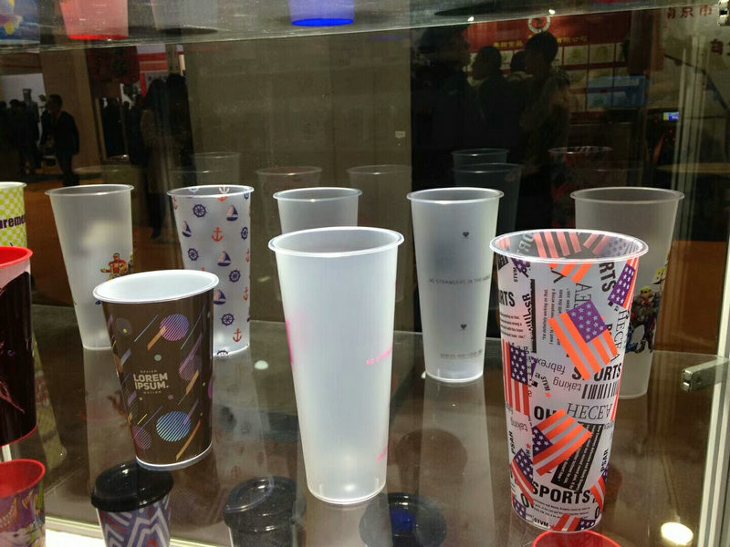 350ml Promotional Plastic Cup Popular Style Single Wall Coffee With Lid