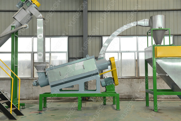 1500 Kg / H PET Dirty Plastic Bottle Crushing Washing Reused Machine Line