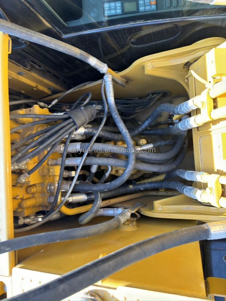 Digging in good condition, sold at a cheap price, 13 tons of mining type Caterpillar 313 second-hand excavator Digging