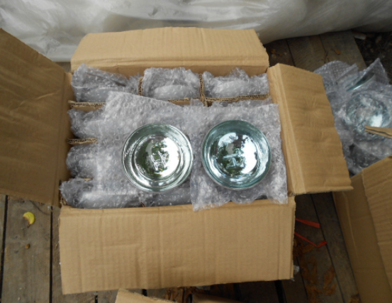 Roadway Safety Reflective Road Stud Cat Eyes With Glass Material And Competitive