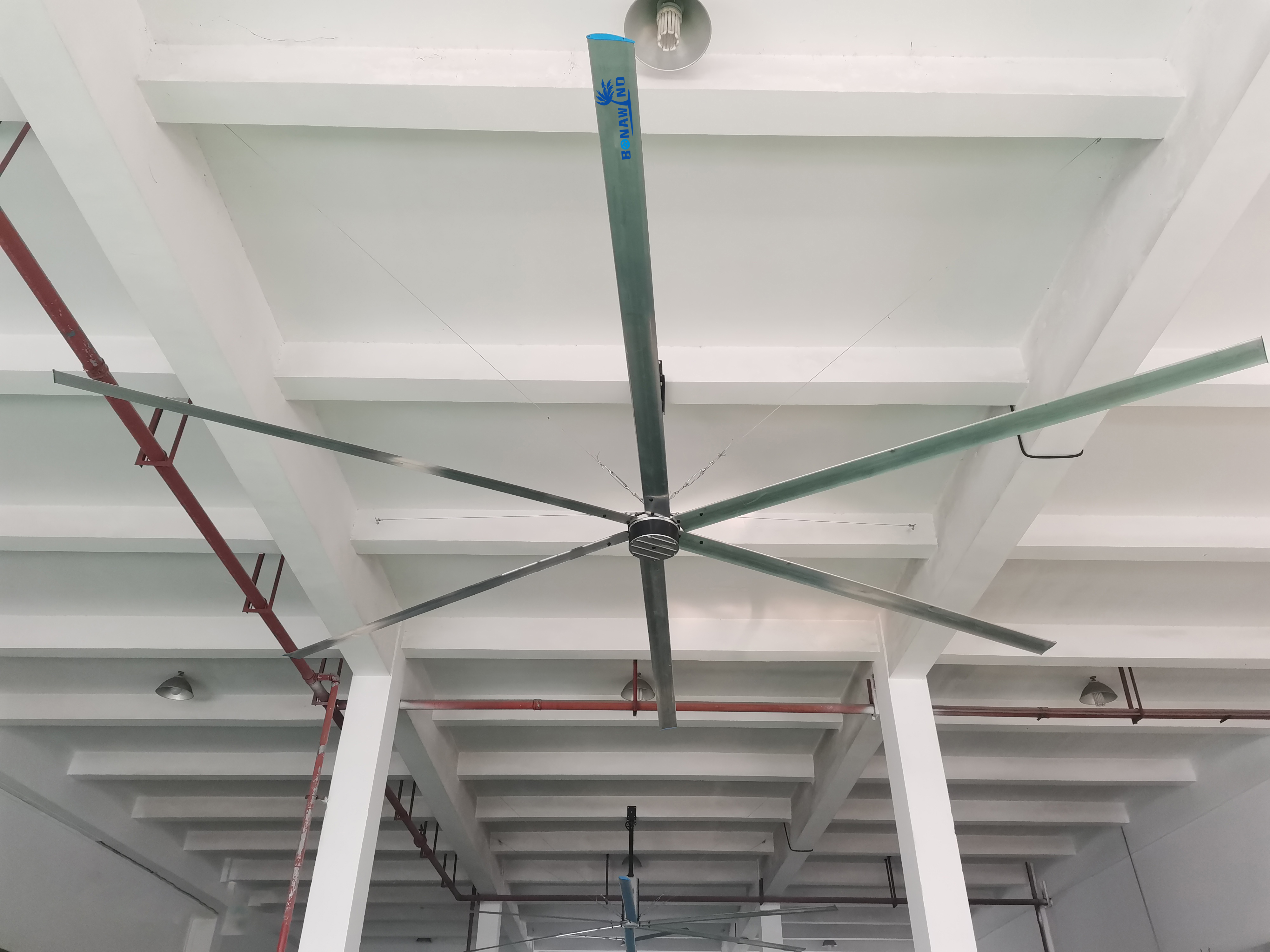 Aluminum Alloy Blade Industrial Ceiling Fan 24ft 1.5kw Big Ceiling HVLS Fans