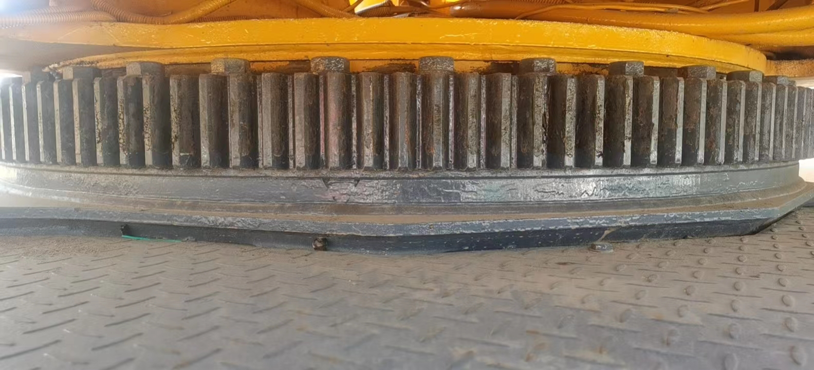 25 Ton QY25K5-1 Wheeled Crane Top and Original Hydraulic Pump for Your Construction Needs
