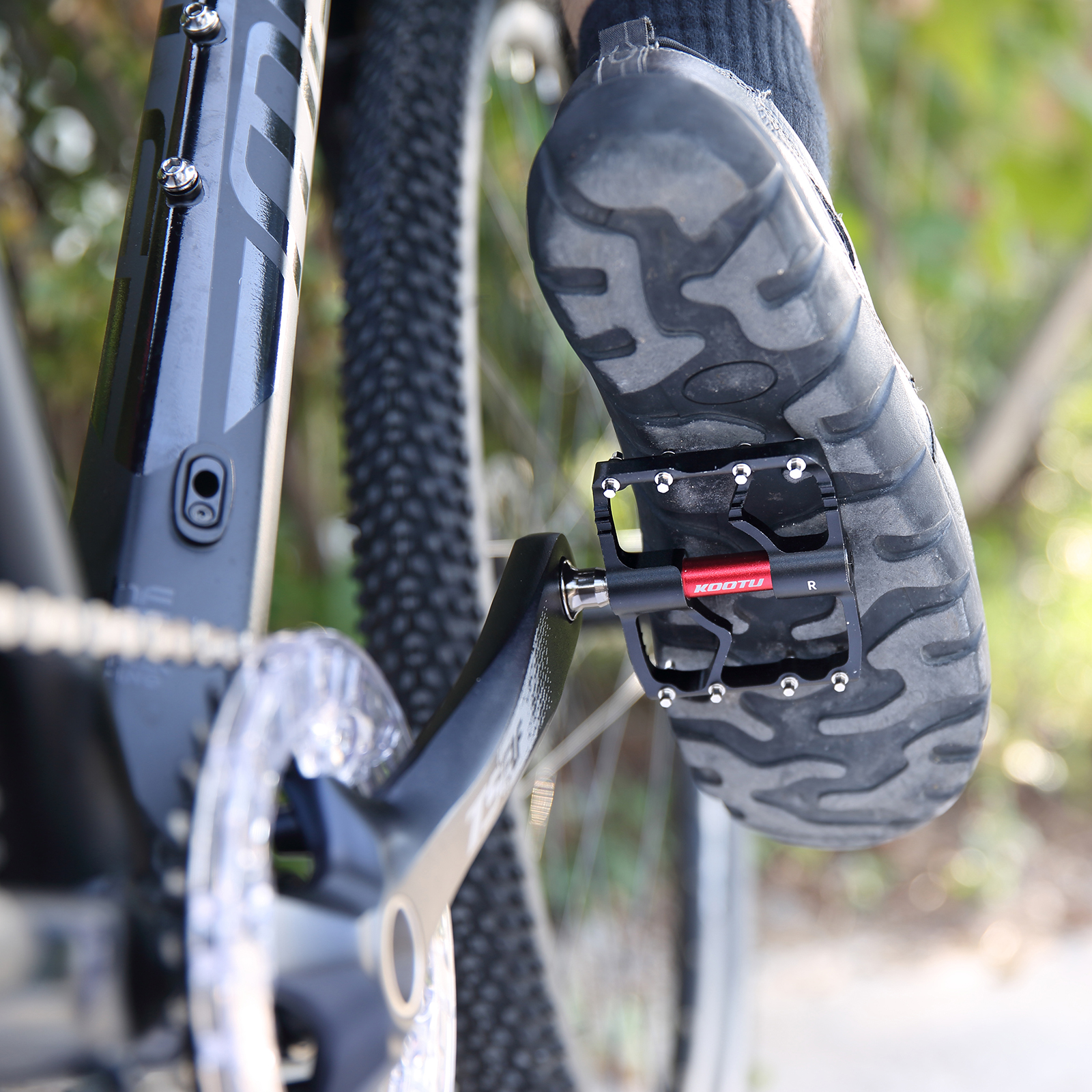 Ultralight Bike And Cycle Accessories Pedals 230g Universal