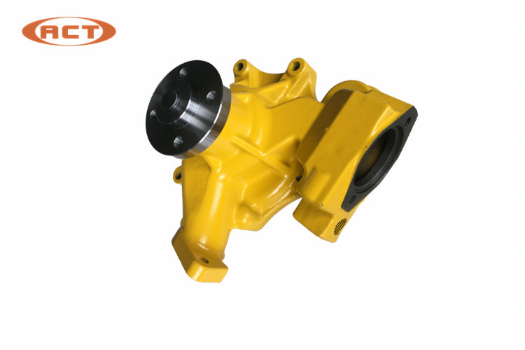 4D95 4D95S Excavator Engine Water Pump 6204-61-1302 6204611302