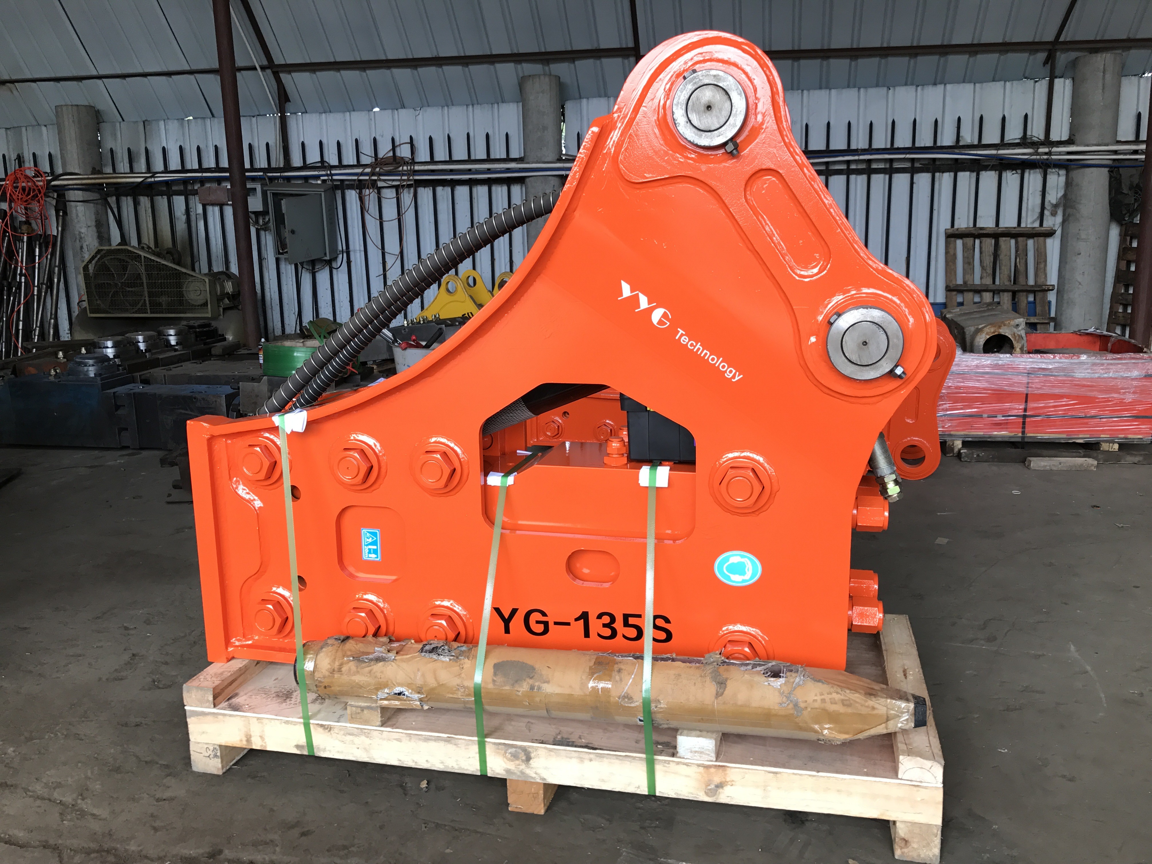 Hydraulic Breaker hammer Wakestone135 Rock hammer high quality Fully Enclosed Housing