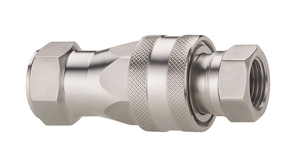 Comparison of SUS304 and SUS316 stainless steel coupler finishes