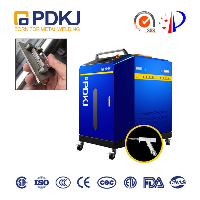 Carbon Steel Raycus Handheld Fiber Laser Welding Machine 12MM/S 2000W 220V