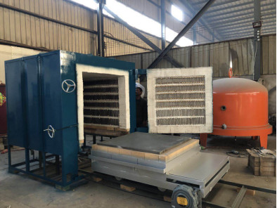 1300 Degree Heat Treatment Furnace Trolley Type Electric Heat Furnace For Tempering
