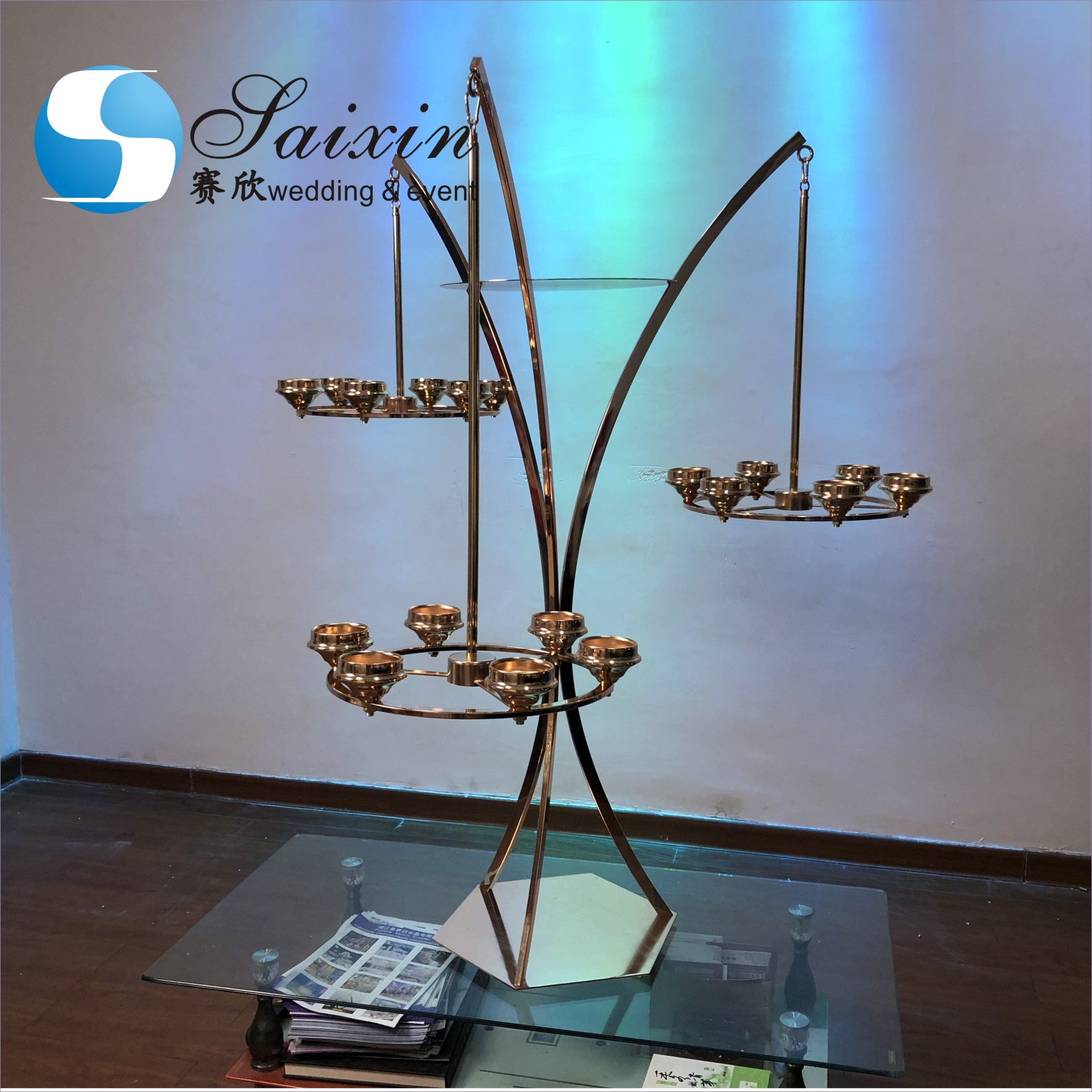 Iron Metal Hanging Candelabra Centerpiece Gold Metal Flower Stand 120cm