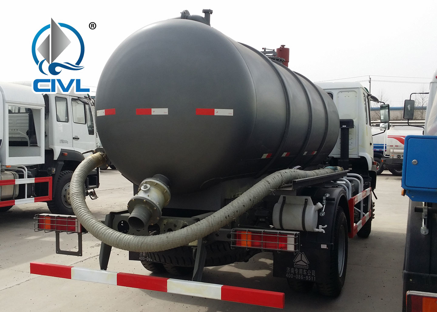 10000L Capacity 4X2 Sewage Suction Truck ZF8098 336HP Sewage Vacuum Truck