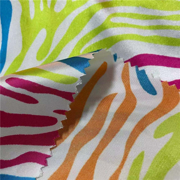 Polyester Printed Spandex Fabric 50DX50D 20D 100gsm 150cm Waterproof And UV Proof Fabric