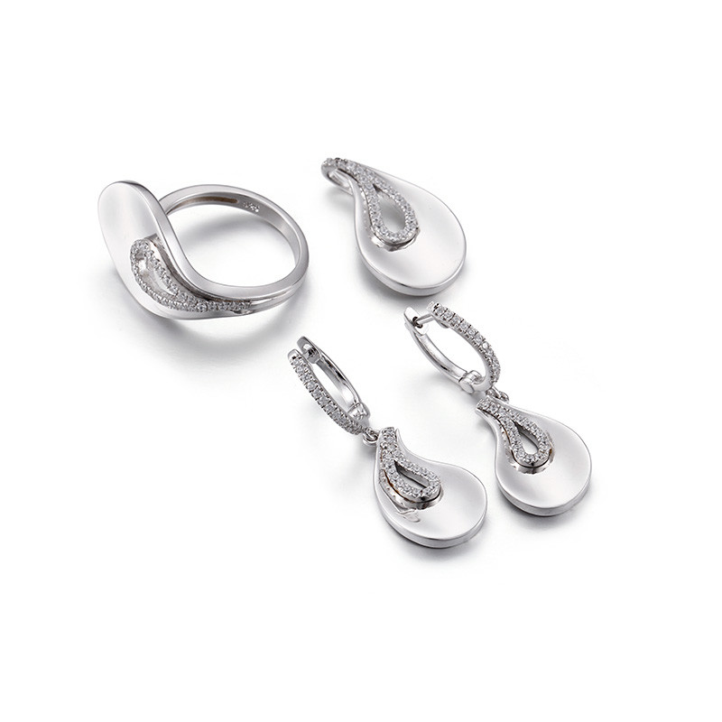 Inregular 925 Silver Engagement Ring Set AAA Cubic Zirconia