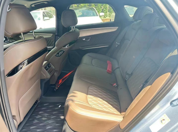 BYD HAN 2022 EV Chuangshi 715KM FWD Zunrong Version 4 Door 5 Seats 3 Space Car