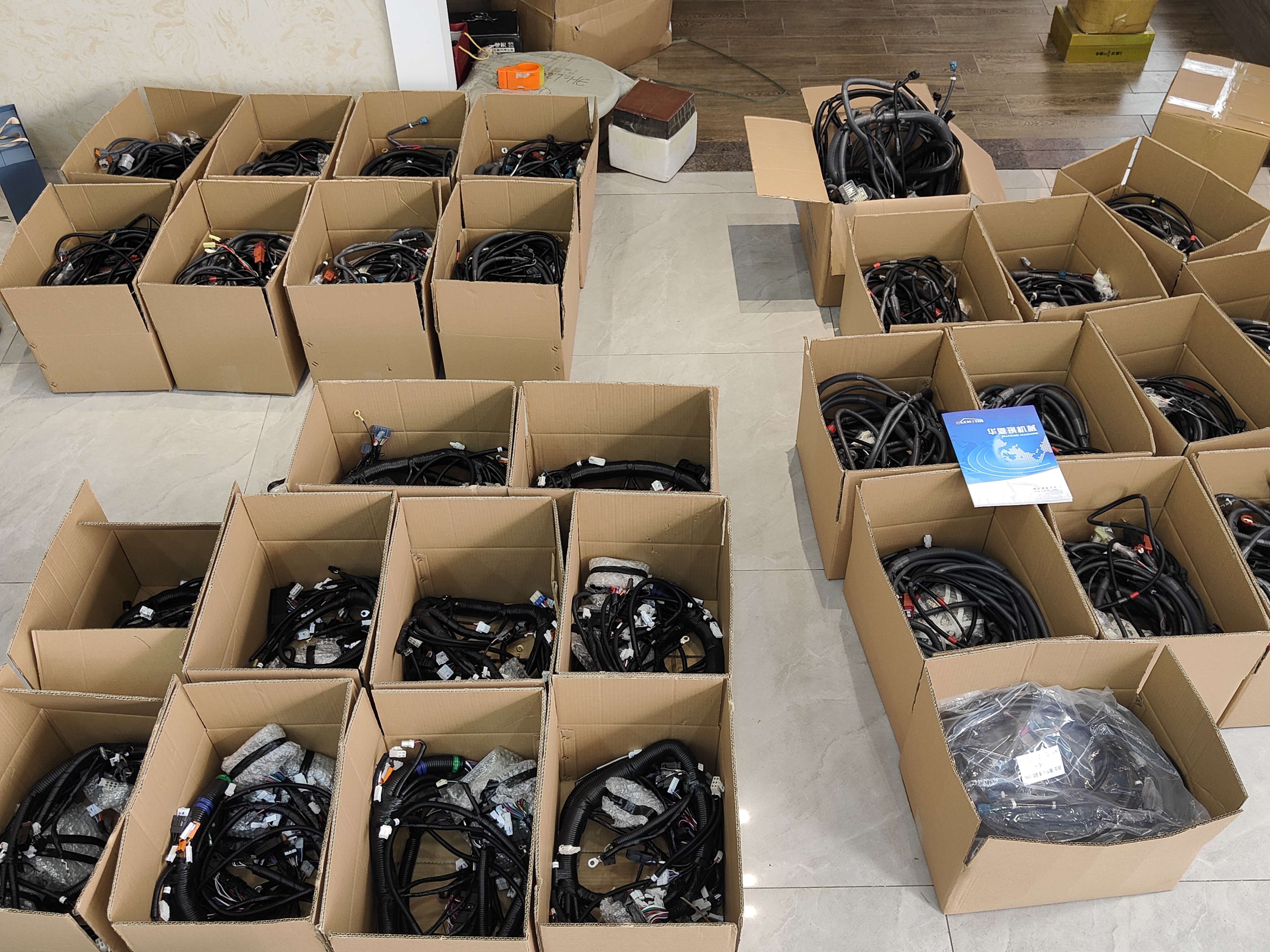 Excavator Spare Parts ZX450-6 Fan Pully Assembly 6WG1 Engine OEM 1-13660360-0