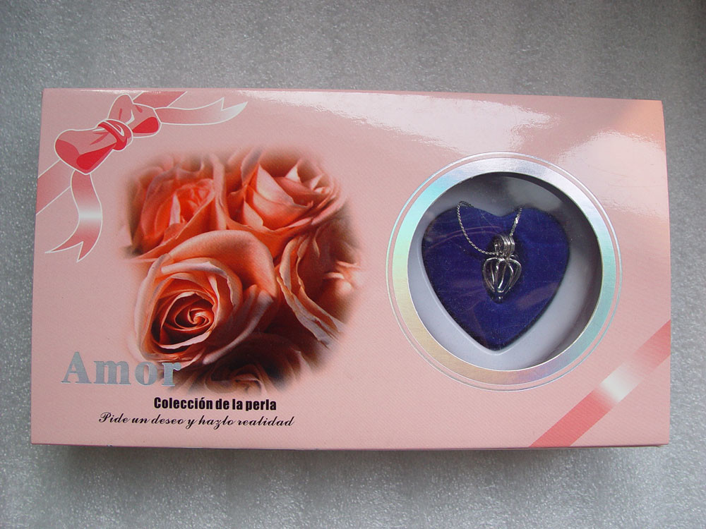 Spanish Versions Color Box Love Pearl Necklace Gift Box With Fashion Cage Pendant for Birthday or Holiday Gift