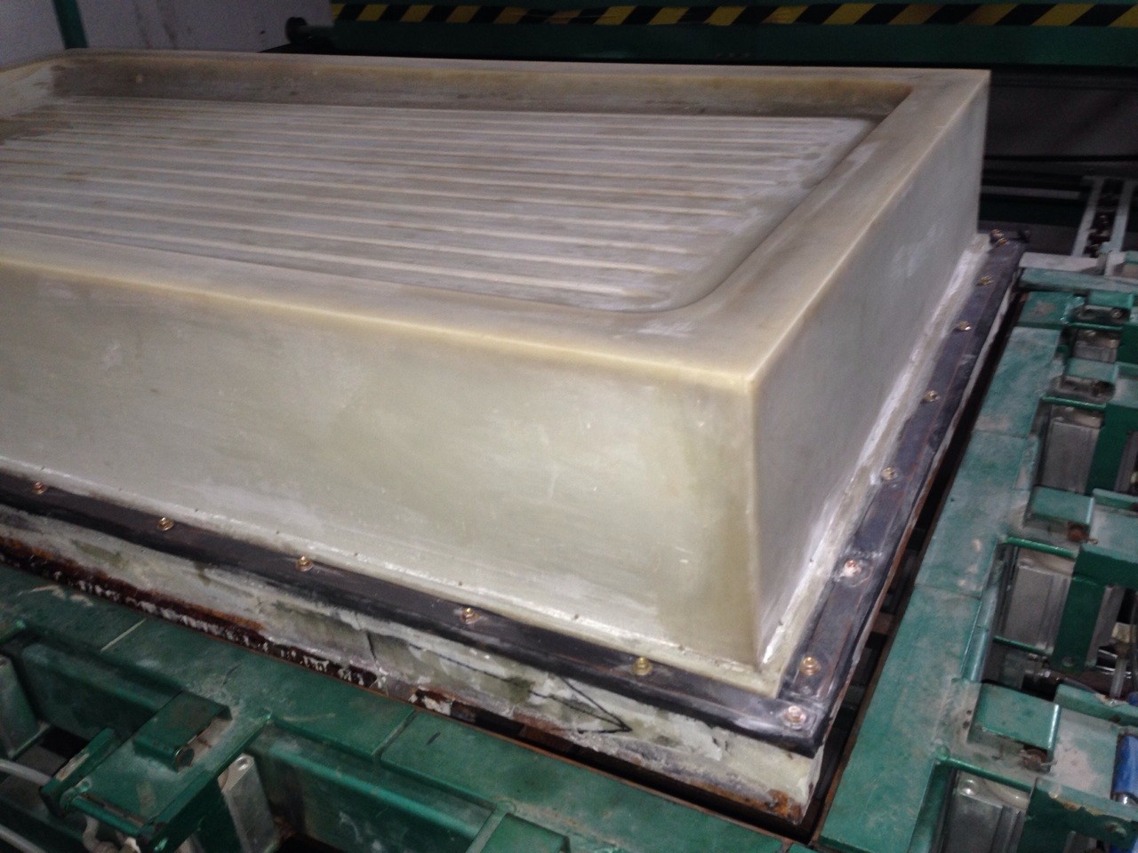 acrylic tray forming machine