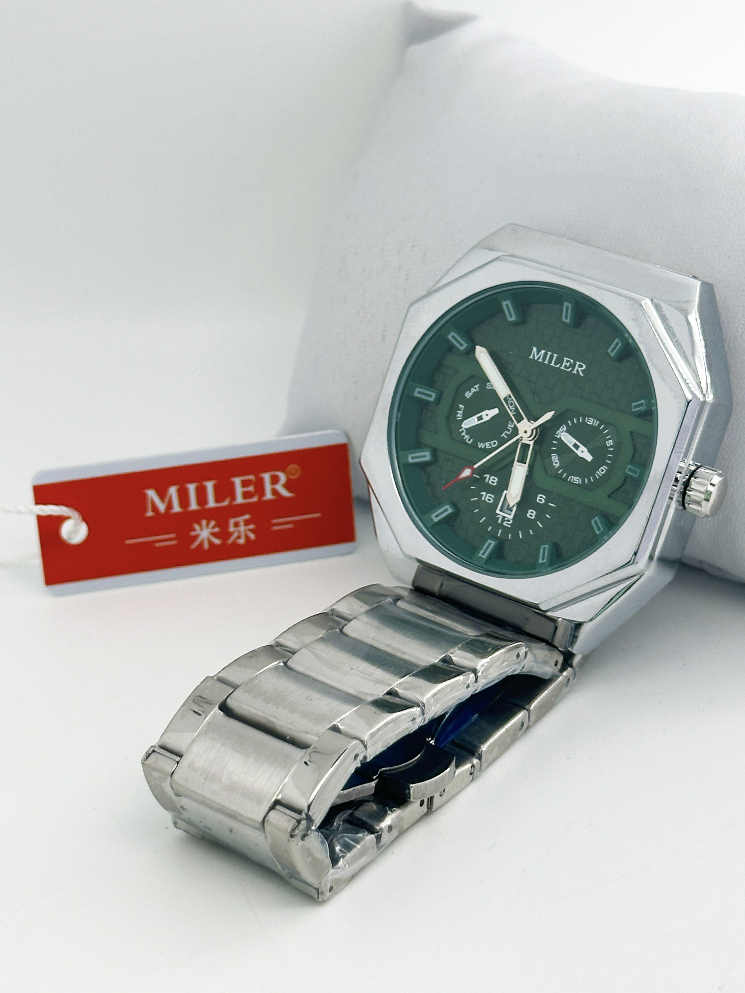 Stainless Steel Watch Men Wrist Watch Customized for Men and Women