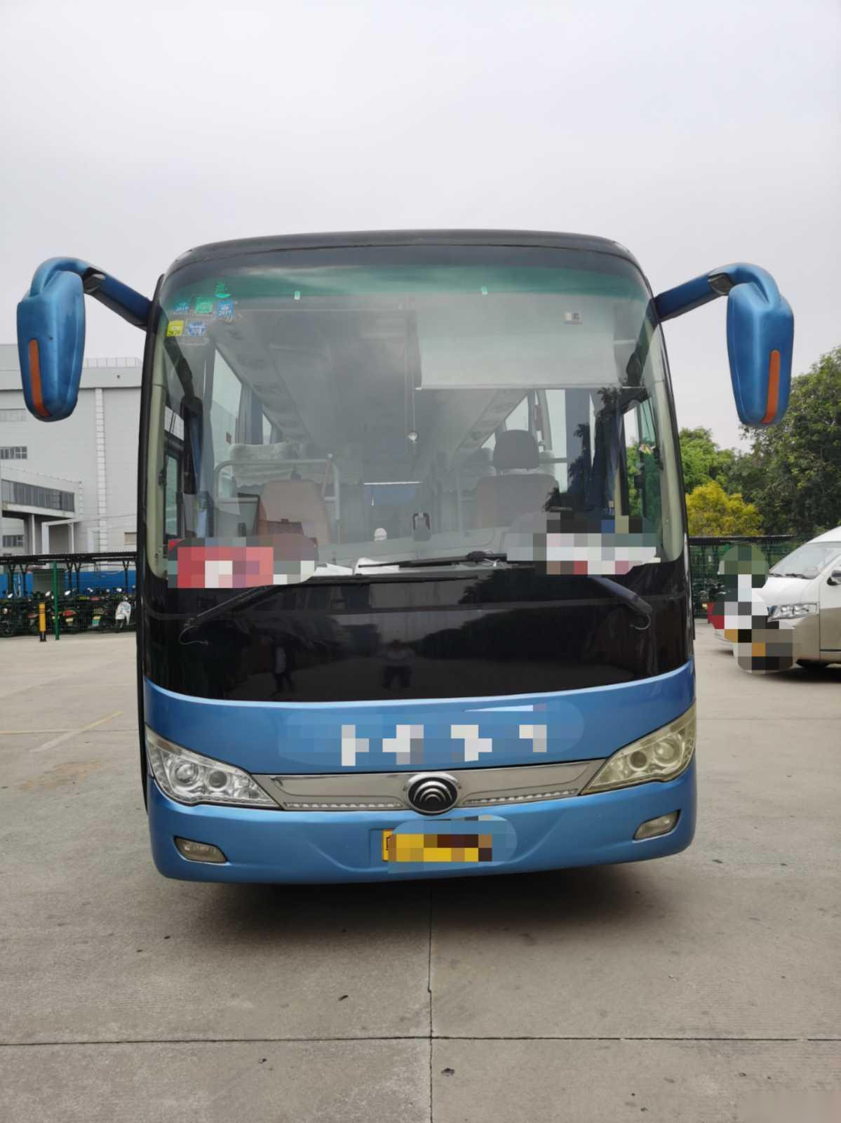 Used Yutong Bus Zk6119 47 Seats Airbag Chassis Euro IV Yuchai Engine Double Doors Left Hand Drive Used Tour Bus