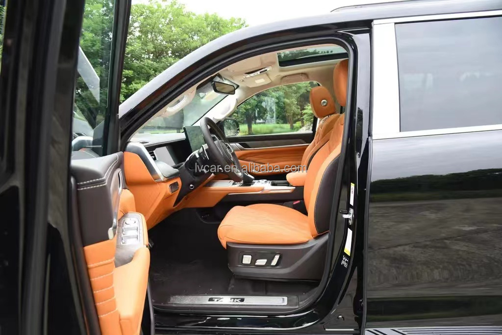Great Wall Tank 500hi4-t SUV Turbo Metal Leather and ACC Automatic for R19 Tire Size