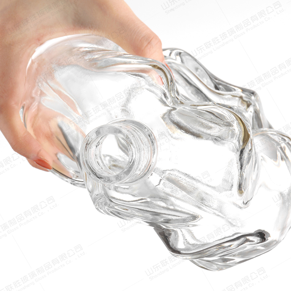 Clear 750 Ml Bottles White Wine Empty Liquor Glass Bottle Vodka Whisky Custom Shape
