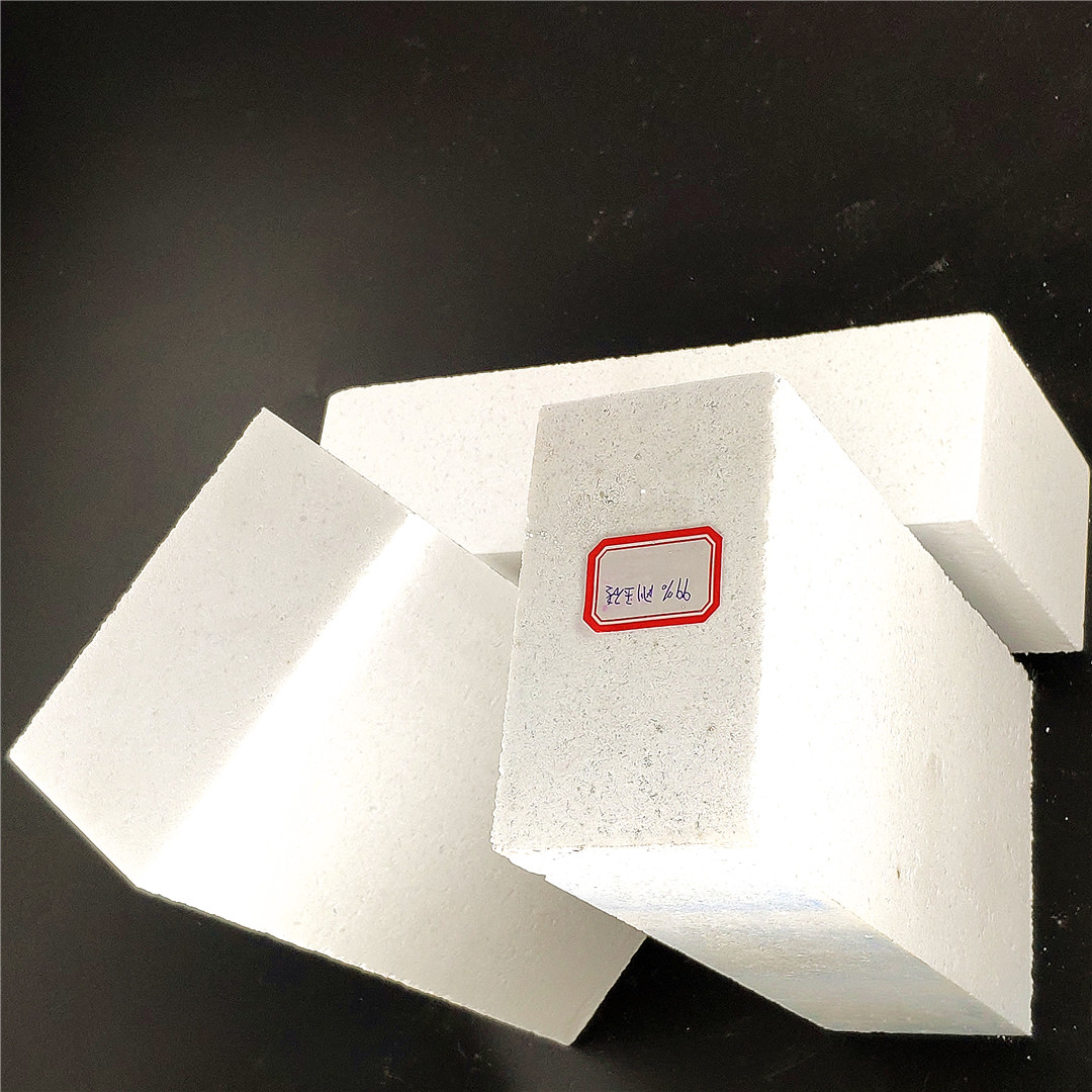 White Corundum Brick for Garbage Incinerator by Xinmi Insulation and Refractory Material
