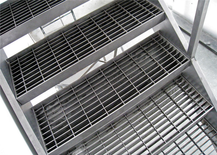 Galvanized Welded Catwalk Steel Walkway Grating For Steel Plant 40*5mm