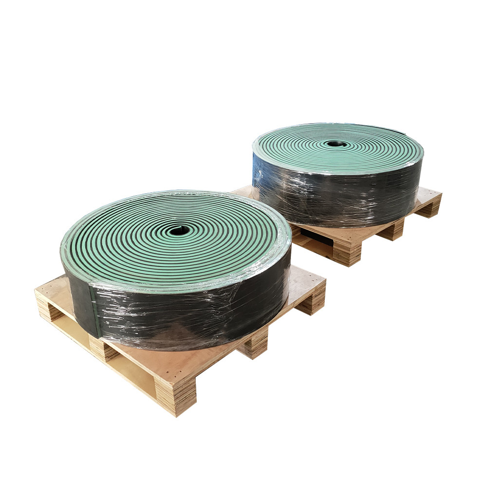 Green Sandwich Rubber Skirting Board Two Side Black Coated Abrasion Resistant
