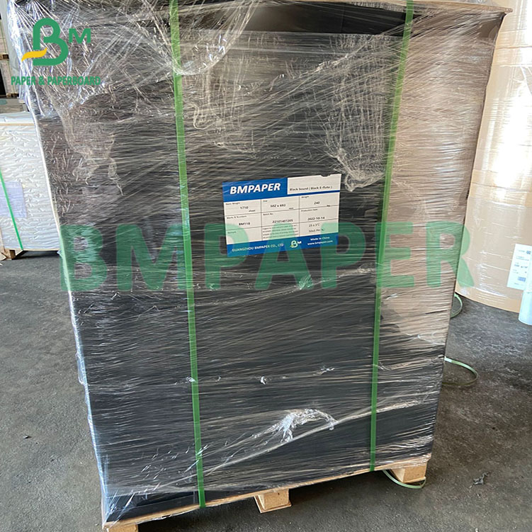 1.5MM 2MM E Pit 110+110+110 Black Card Triple Layer Flute Corrugated Cardboardfor Paper Packing