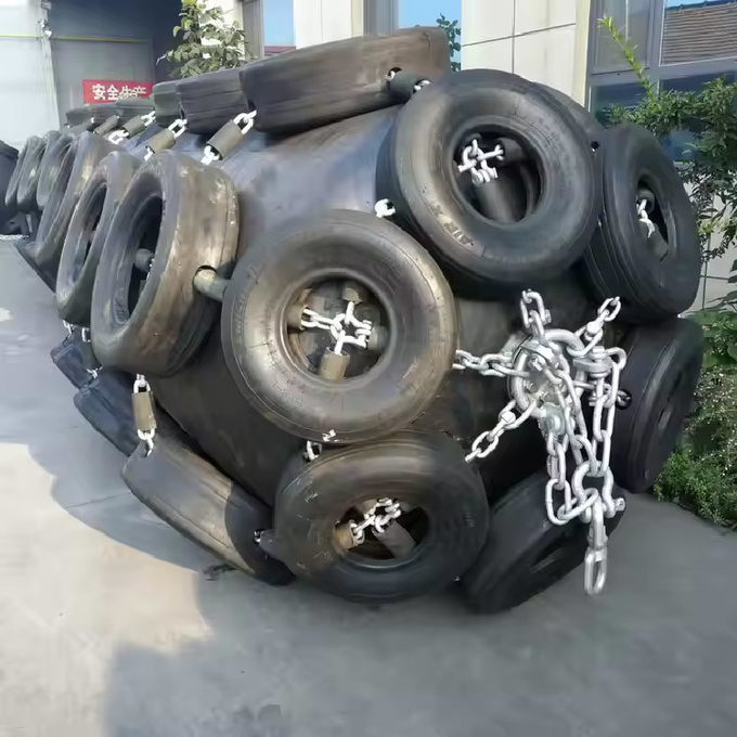 Durable Baby Fender Corrosion Resistant for Tugboat Operations