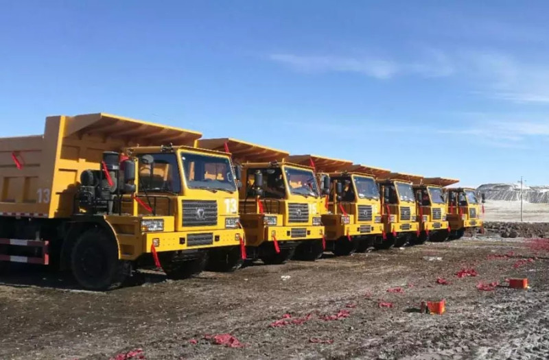 Euro 4 XCMG Mining Dump Truck 6*4 / 50 Ton Off - Highway Trucks
