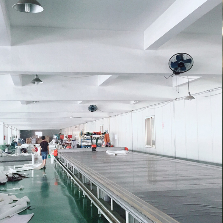 Custom Made PVC Vinyl Tarpaulin High Frequency Welding 580gsm With Eyelet And Ties
