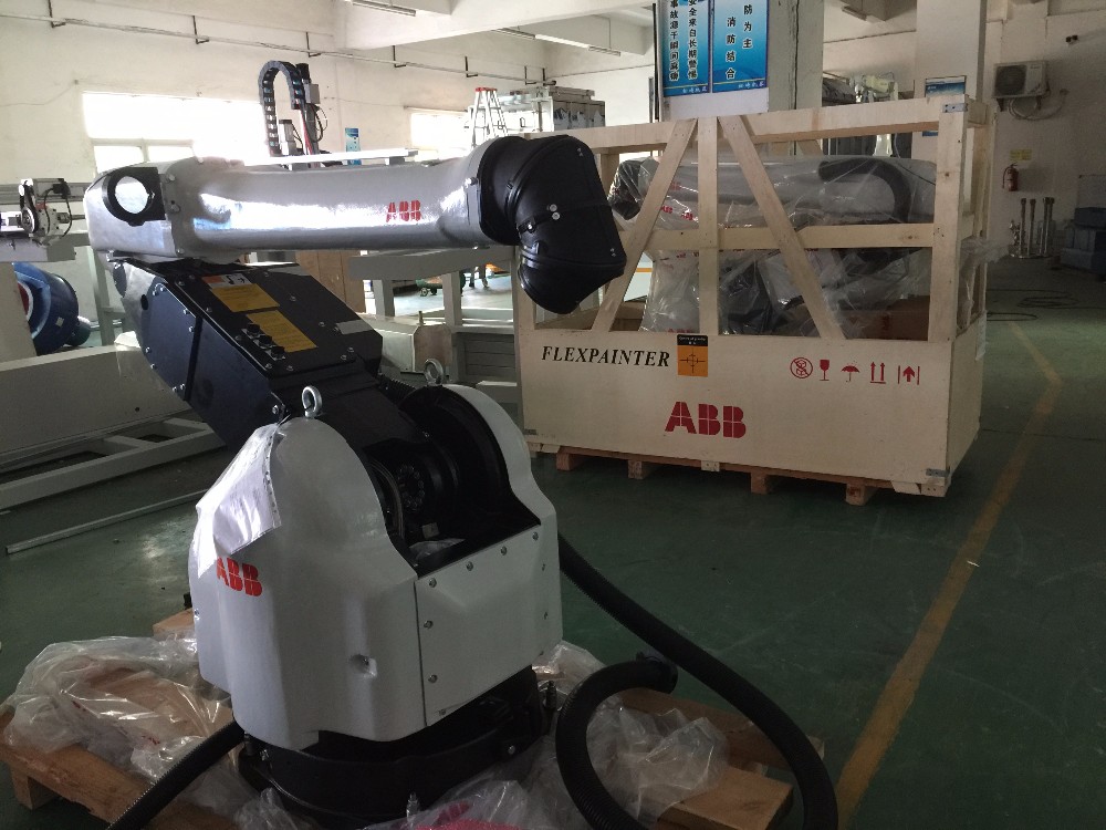 On Line Traking 1.2m Automatic Spray Coating Machine IP67 For Door Handle